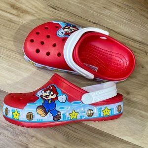Kids' Crocs Fun Lab Super Mario™ Lights Clogs